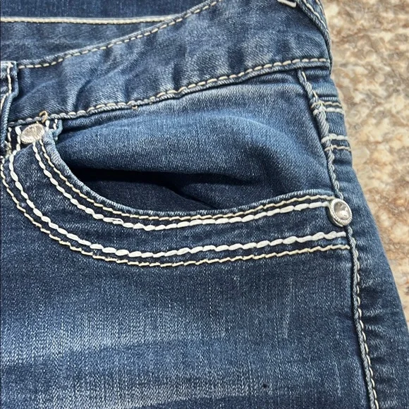 Maurices Women's Skinny Jeans in Dark Blue - Picture 4 of 8